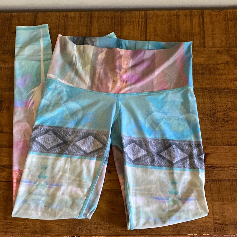 Great used condition Teeki pants in Tarot Magikk